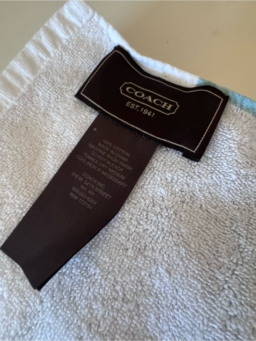COACH Starfish Beach Towel - Picture 4 of 4